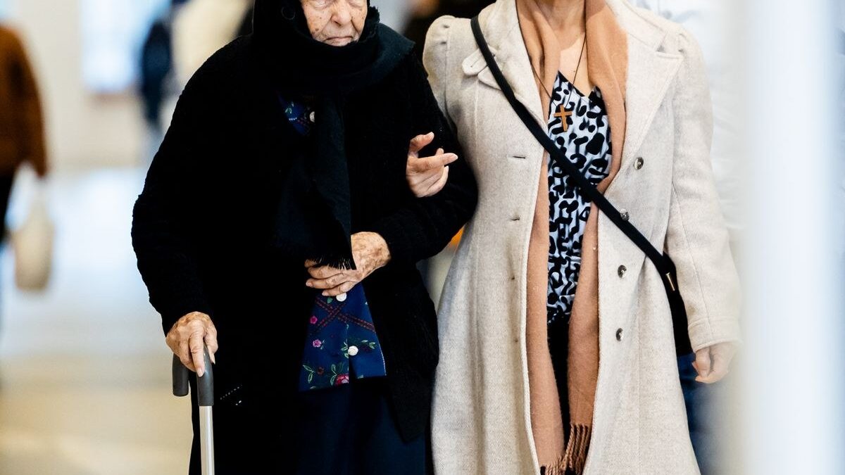 Yaşlılarda Ev İçi Düşme Riskini Azaltma Rehberi