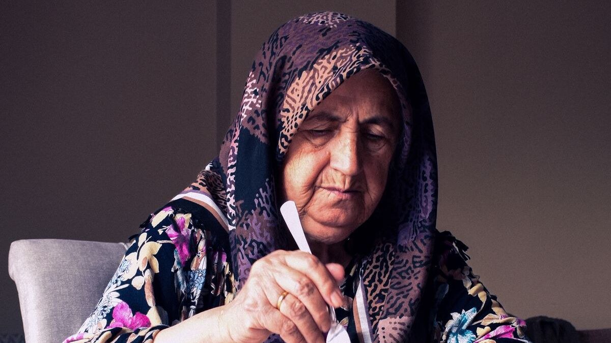 Yutma Güçlüğü Olan Yaşlılarda Yemek Saatleri